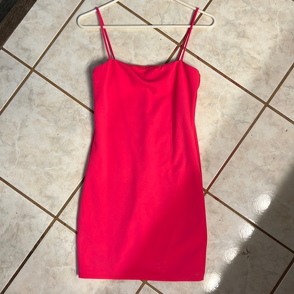 Charolette Russ hot pink size M